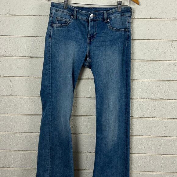 H&M Divided Flare Jeans size 10 - Picture 8 of 8